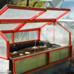 Hochbeet Überdachung selber bauen aus Holz und Doppelstegplatten - Gartenblog Topfgartenwelt